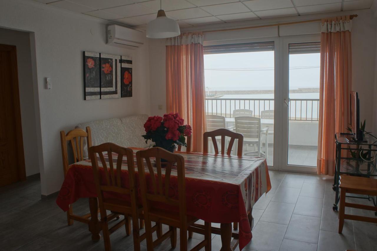 Apartamento Dos Dormitorios, Primera Linea Y Aire Acondicionado Peñíscola Kültér fotó